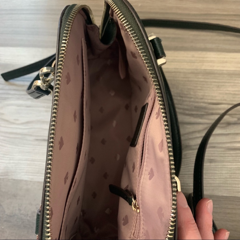 Kate Spade Dark Green Patterson Drive Dome
Satchel Crossbody Leather Bag - Picture 4 of 8
